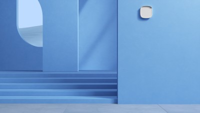 NOVARIUS von IMPRUF in einem blauen Raum installiert
